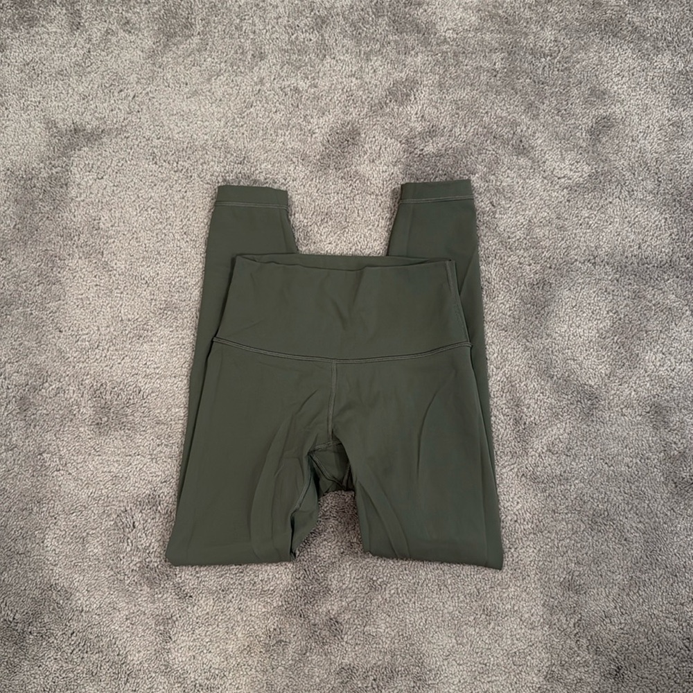 Lululemon Sage Green Wunder Under Leggings